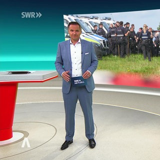 Nachrichtensprecher  Sascha Becker.
