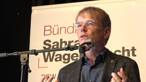 Andreas Hartenfels wurde zum Spitzenkandidat des BSW für die Landtagswahl 2026 gewählt. 