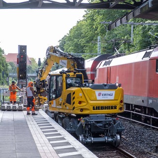 Die Deutsche Bahn baut und modernisiert. Auch in Rheinland-Pfalz sollen die Züge durch die neue Bahnstrategie besser rollen.