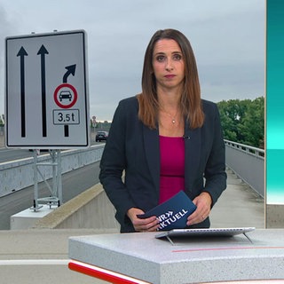 Nachrichtensprecherin Denise Schneider.