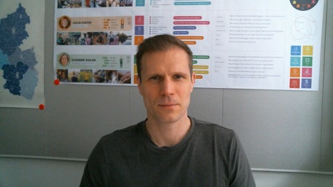 Mark Kalbus ist Online-Nachrichtenredakteur bei SWR Aktuell Rheinland-Pfalz.