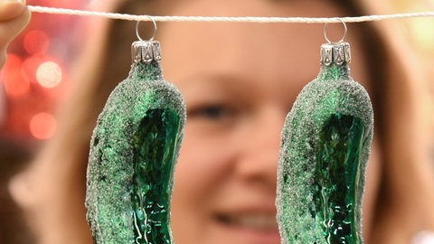 Die Weihnachtsgurke. Ein Brauch zu Weihnachten, der auch in RLP angekommen ist.