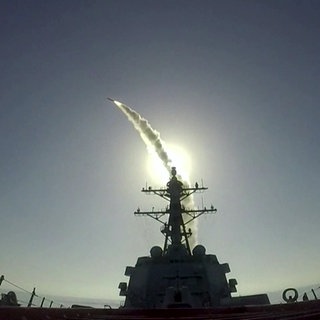Rakete wird abgefeuert