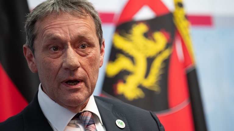 Der CDU-Politiker Achim Schwickert war seit 2009 Er ist seit 2009 Landrat des Westerwaldkreises in Rheinland-Pfalz.