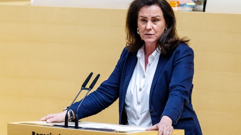 Ute Eiling-Hütig (bisher CSU) spricht im bayerischen Landtag. Die 58-Jährige ist neue Bildungsministerin in Rheinland-Pfalz und gehört inszwischen dser CDU an.