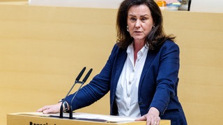 Ute Eiling-Hütig (bisher CSU) spricht im bayerischen Landtag. Die 58-Jährige ist neue Bildungsministerin in Rheinland-Pfalz und gehört inszwischen dser CDU an.