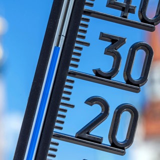 Bis zu 35 Grad, Gewitter und Hitzewarnung: Der Wetterdienst rechnet mit hohen Temperaturen in RLP (Symbolbild)