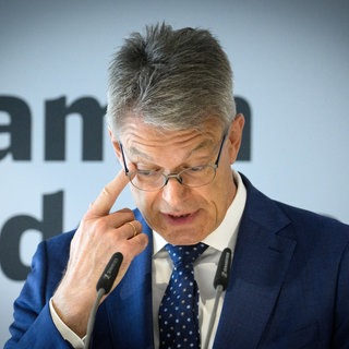Der scheidende Bundesverkehrsminister Patrick SChnieder (CDU) bei einer Veranstaltung der Bahn.