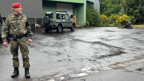 Diese Drohne mit Sprengstoff an Bord hatte zuvor verbotene Luftaufnahmen vom Munitionslager in Kriegsfeld gemacht. 