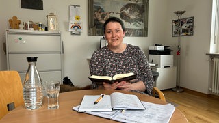 Die evangelische Pfarrerin Katharina Westrich aus Kaiserslautern findet, dass jeder das Privileg wählen gehen zu dürfen auch nutzen sollte. 