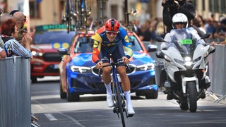 Radprofi auf der Strecke - Radrennen Deutschland-Tour führt durch die Pfalz