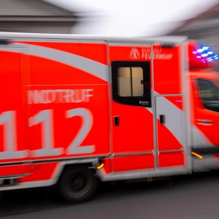 Ein 10-jähriges Kind ist in Zweibrücken von einem Auto angefahren und verletzt worden.