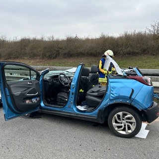 Auf der A63 zwischen Winnweiler und Göllheim hat es einen schweren Unfall gegeben.