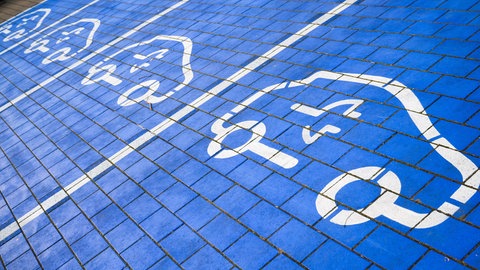 ACC sucht nach einer Technologie, für die es auch einen entsprechenden Markt gibt. Das kann am Ende auch eine Chance für Kaiserslautern und die Region sein. 