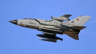 Kampfjets mit sehr tiefen Übungsflügen in der Pfalz