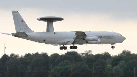 Eine Boeing E-3B Sentry der NATO