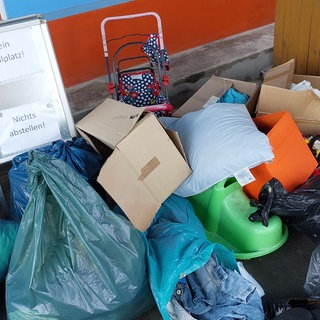 Second Hand-Läden im Westen der Pfalz im Kampf gegen Müll. 