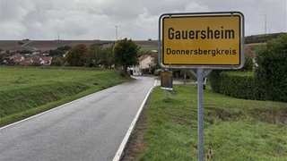 In Gauersheim im Donnersbergkreis sind AfD-Anhänger und Anwohner aneinander geraten