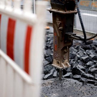 Welche beschädigten Straßen werden in der Westpfalz saniert?