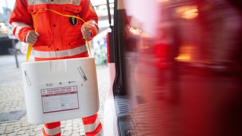 Eine Änderung des Transplantationsgesetzes könnte die Organspenden in Kaiserslautern erhöhen.