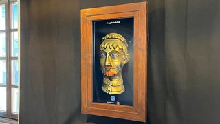 Im Stadtmuseum Kaiserslautern können Besucher mit Kaiser Friedrich Barbarossa reden