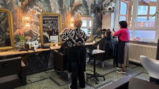 Der Friseursalon in Glan-Münchweiler im Kreis Kusel hat Anfang des Jahres genderneutrale Preise eingeführt.