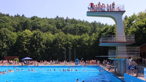 Die Freibäder in der Westpfalz öffnen bald.
