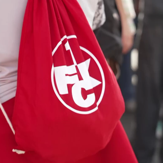 1. FC Kaiserslautern startet Bildungsprojekt "BetzeBildet"