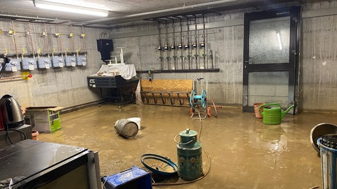 Nach dem Unwetter im Kreis Ahrweiler laufen die Aufräumarbeiten.