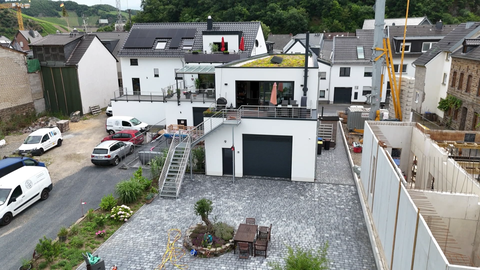 Wiederaufbau im Ahrtal: Hausbesitzer haben verschiedene Konzepte.