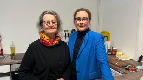 Gerlinde Faust und Helene Wilhelmi-Manns sind ehrenamtliche Helferinnen im Schöppchen Neuwied.