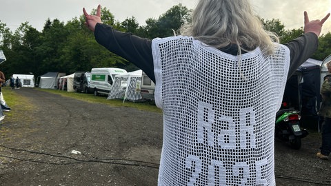 Judith in ihrem diesjährigen Outfit für das 40-jährige Jubiläum zu Rock am Ring