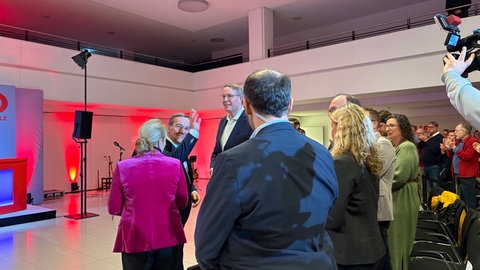 Bundesverteidigungsminister Boris Pistorius (SPD) spricht in Koblenz anlässlich einer Wahlkampf-Veranstaltung.