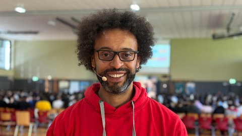 Der "ethische Hacker" Immanuel Bär bei einerm Cyber-Event in Kaisersesch.