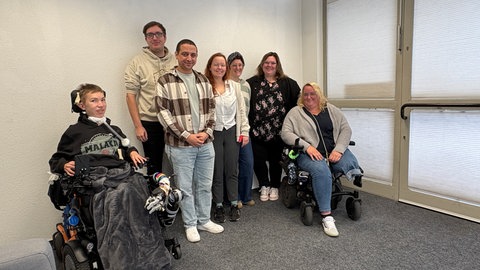 Yvonné Marina Ritz (2. von rechts) und ihr Team von "Koblenz Hybrider"