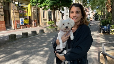 Gülden Akgün (31) wohnt mit ihren beiden Kindern seit 10 Jahren im Hemshof.