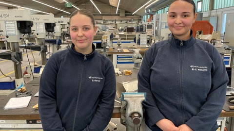 Azubis bei PFW Aerospace Speyer