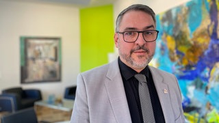 Marc Weigel (FWG) wurde bei der OB-Wahl am Sonntag wiedergewählt.