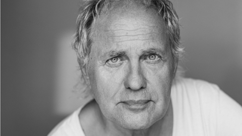 Der Schauspieler Uwe Ochsenknecht. Er bekommt beim Festival des deutschen Films in Ludwigshafen 2025 einen Preis für Schauspielkunst verliehen.
