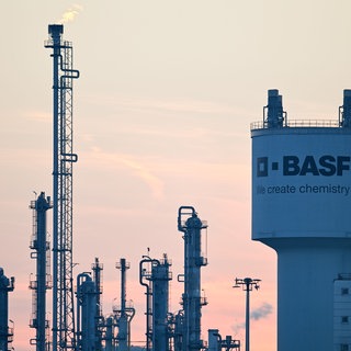 Beim Ludwigshafener Chemiekonzern BASF wurden infolge einer betrieblichen Störung Schadstoffe freigesetzt. Es kann zu Geruchsbelästigungen im Stadtgebiet kommen.