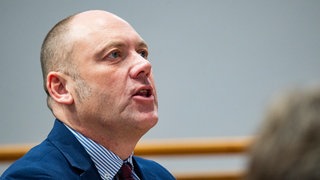 AfD-Kandidat Joachim Paul ist weiter nicht zur Oberbürgermeisterwahl für die Stadt Ludwigshafen zugelassen. Das Oberverwaltungsgericht in Koblenz hat eine Beschwerde zurückgewiesen.