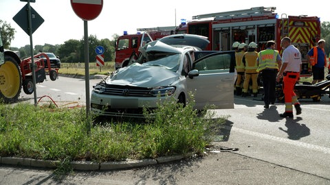 Haßloch Schwerer Verkehrsunfall auf der B39
