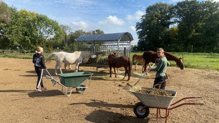 Shannon und Jim haben FASD, weil ihre Mütter Alkohol in der Schwangerschaft getrunken haben. 
