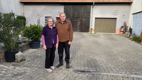 Das Ehepaar Schneider aus Hatzenbühl. 