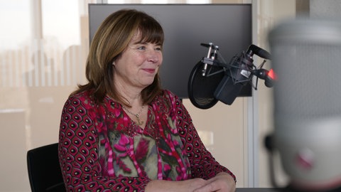 Ludwigshafens Oberbürgermeisterin Jutta Steinruck zu Gast im SWR Studio Ludwigshafen