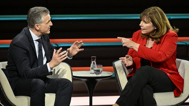 Ludwigshafens scheidende Oberbürgermeisterin Jutta Steinruck (parteilos) blickt auf 8 Jahre Amtszeit zurück. Hier ist sie zu Gast in der Fernsehsendung Markus Lanz.