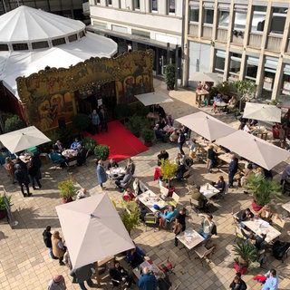 Das Weinlesefest in Neustadt mit Jahrmarkt, Weindorf Haiselscher, Spiegelpalast und w.i.n.e.FESTival