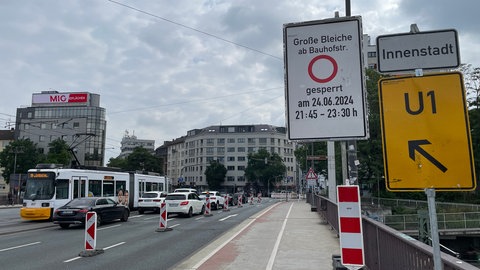 Die Sperrung der Binger Straße macht dem Mainzer Einzelhandel Sorgen.