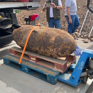 Die Weltkriegsbombe bei Gensingen ist erfolgreich entschärft worden.