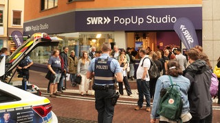 Das SWR PopUp Studio in der Mainzer Innenstadt. Besonderes Highlight Präsentation der TV-reihe Nachtstreife